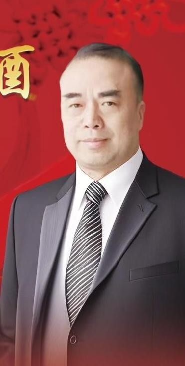 墨润新安云月 泉洇古歙诗笺——记著名画家潘伟
