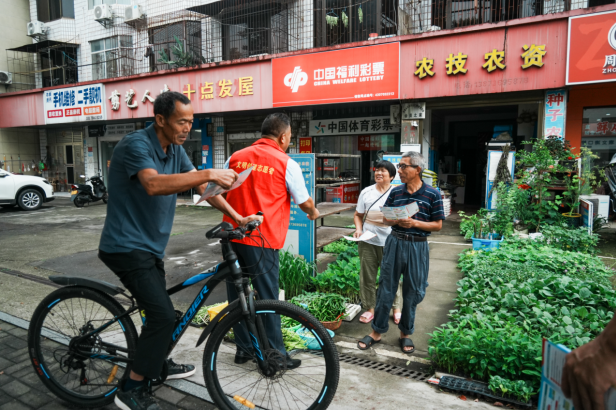 1782458167754992.png 普法“零距离” 守土“入人心” 常德经开区自然资源部门开展全国土地日主题宣传活动